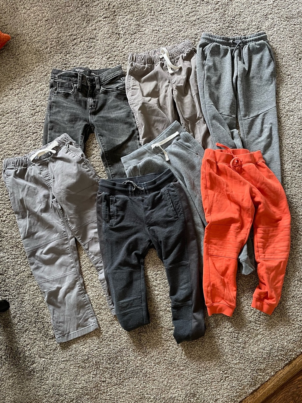Bundle of kids pants, jeans, sweats 6T - Picture 1 of 5